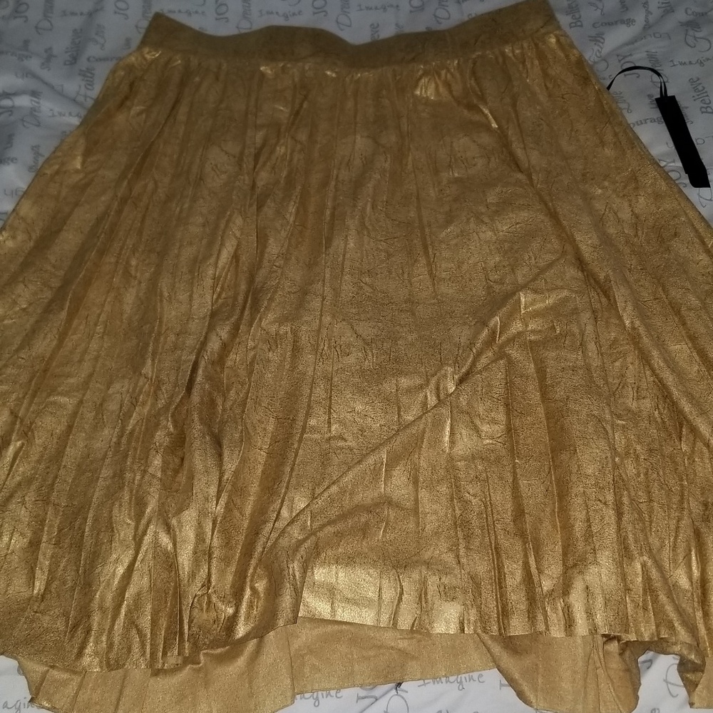 TORRID INSIDER LUREX PLEATED MIDI SKIRT